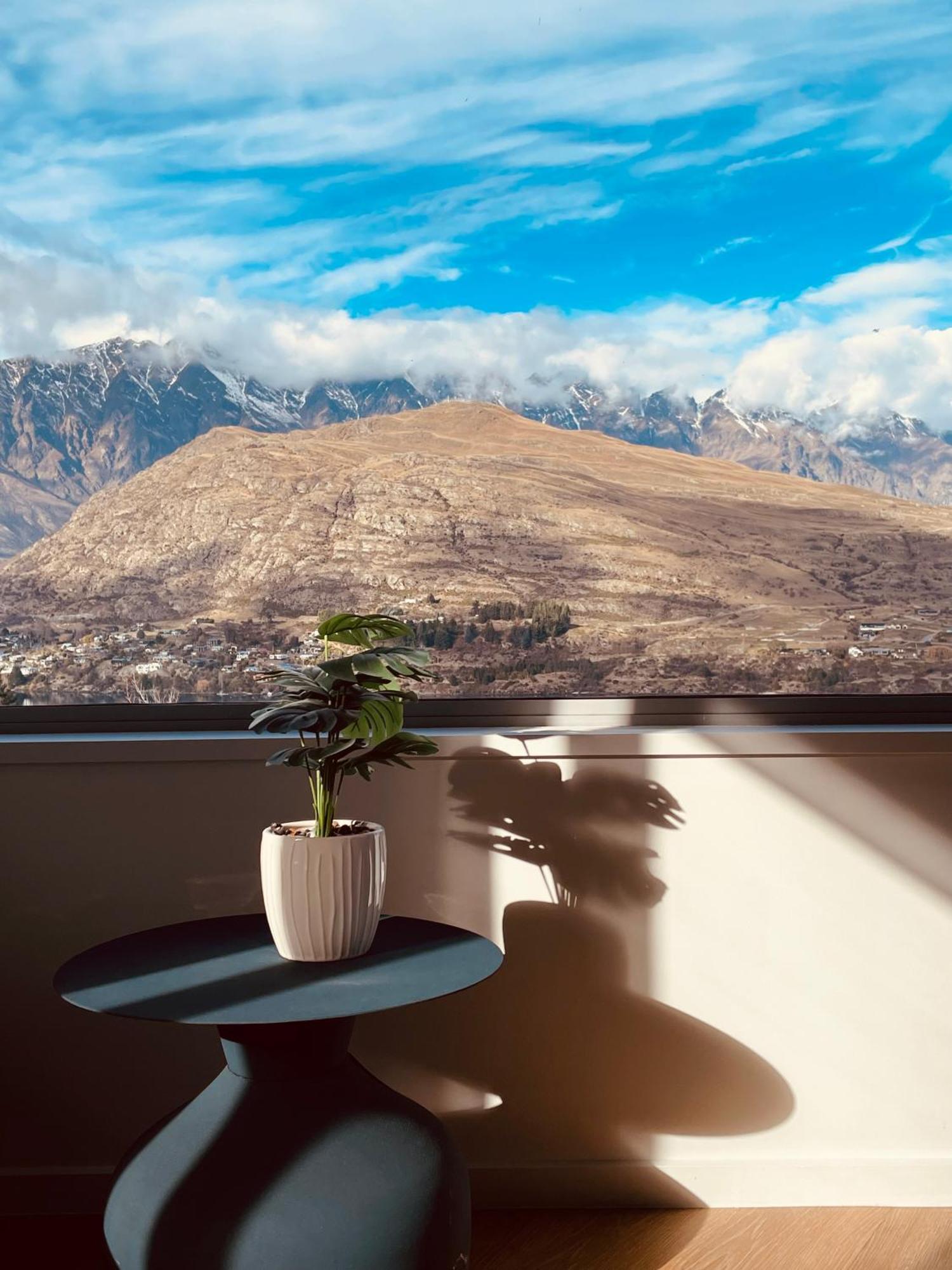 Ming'S Lakeside Goldleaf Suites Queenstown Luaran gambar