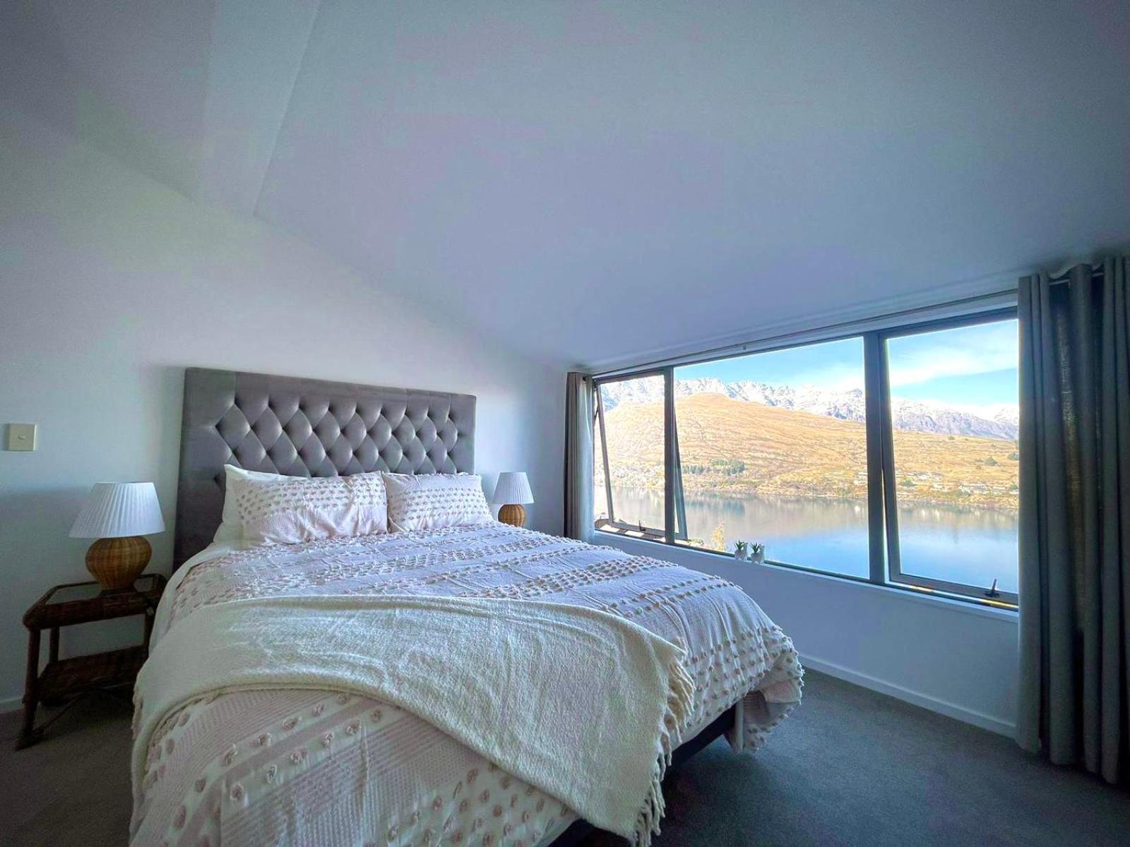 Ming'S Lakeside Goldleaf Suites Queenstown Luaran gambar